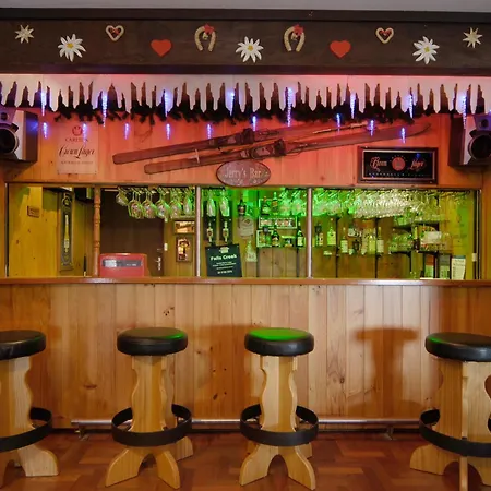 Karelia Alpine Lodge-2